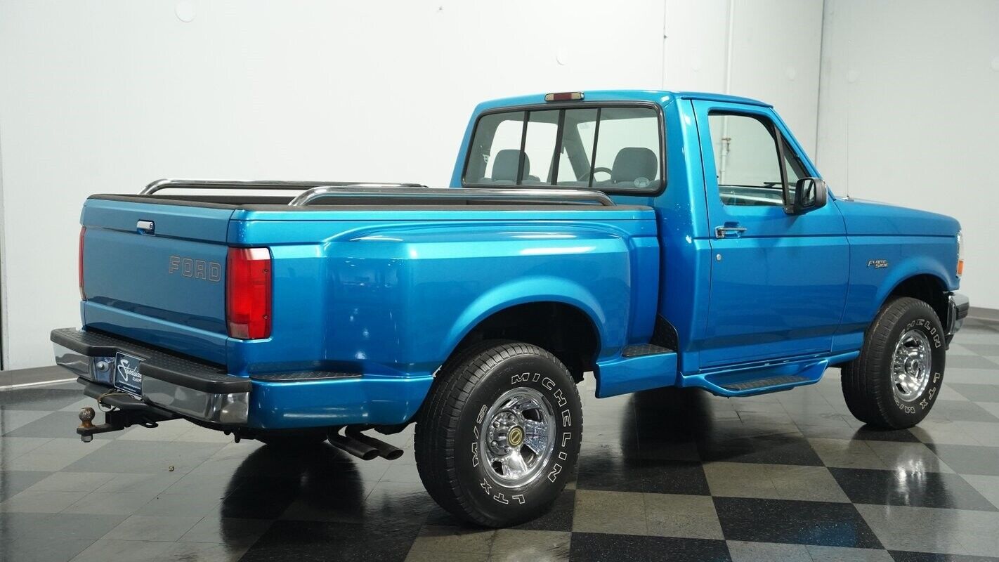 Ford-F-150-Pickup-1995-10