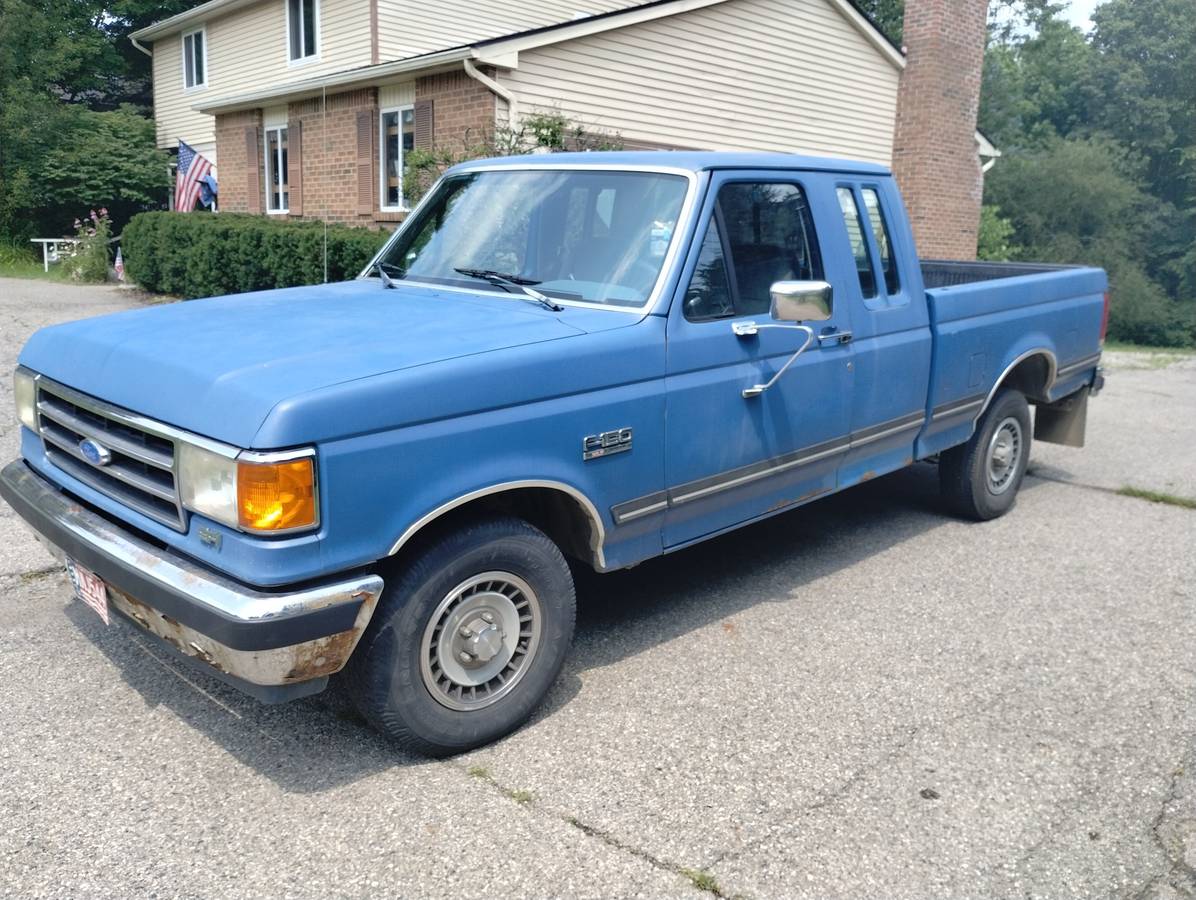 Ford-F-150-lariat-1989-3