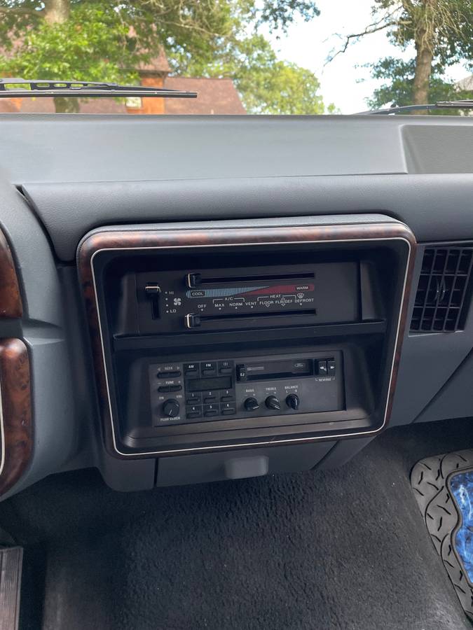 Ford-F-150-xlt-1990-5