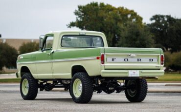 Ford-F-250-1972-11