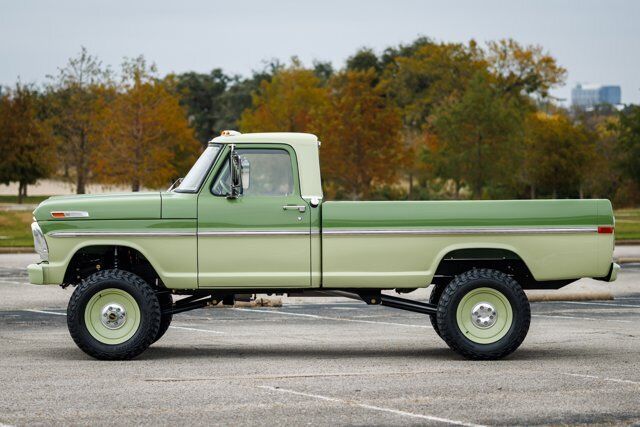 Ford-F-250-1972-13