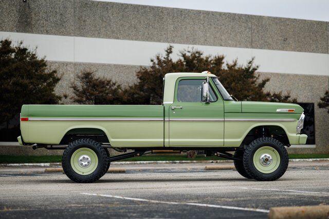 Ford-F-250-1972-16