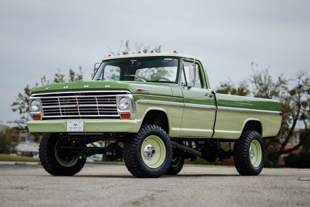 Ford-F-250-1972-3