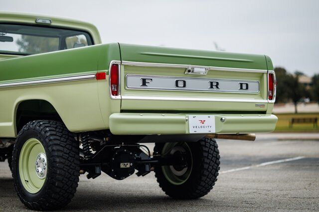 Ford-F-250-1972-30