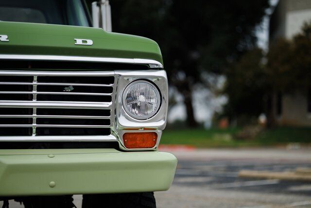 Ford-F-250-1972-32