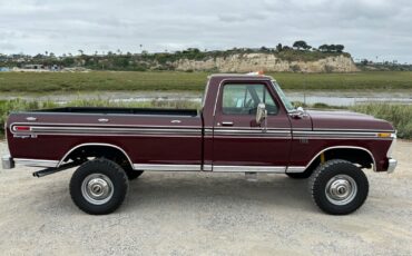 Ford-F-250-1975-2