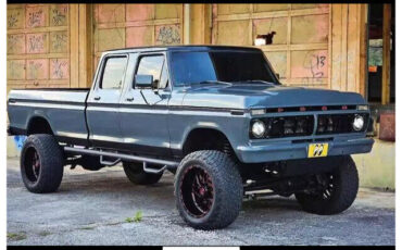 Ford-F-250-1975-2