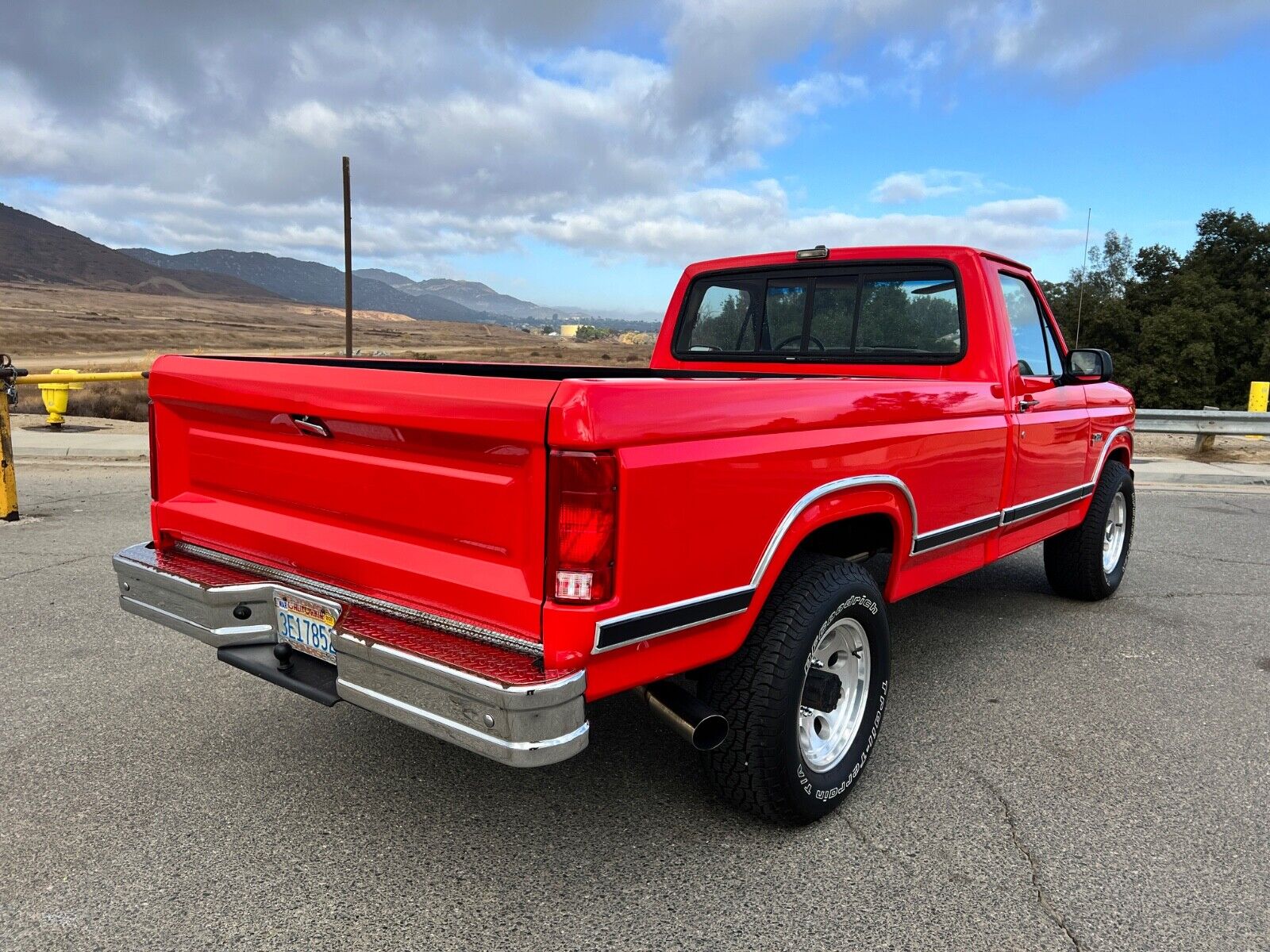 Ford-F-250-1986-11