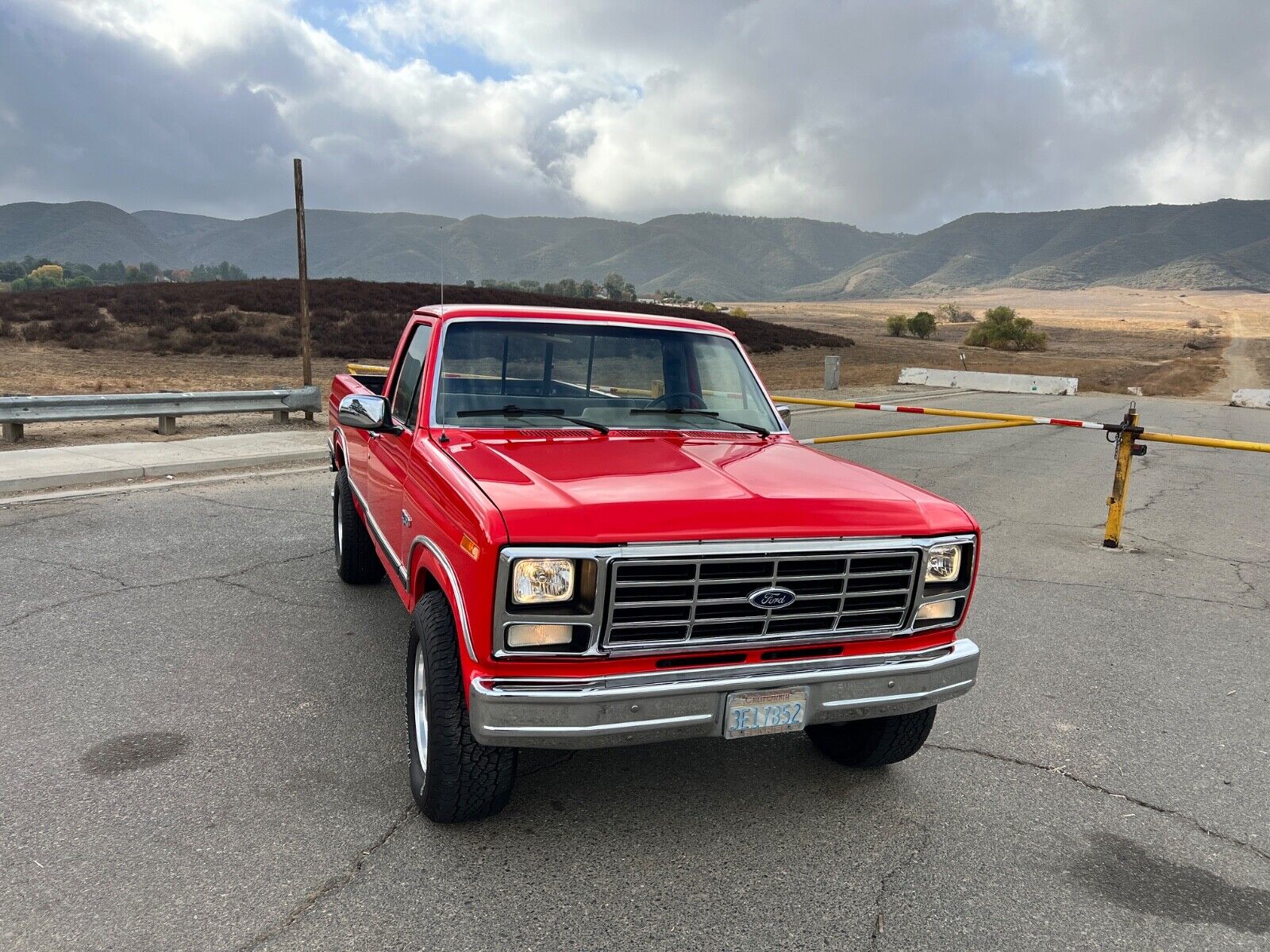 Ford F-250  1986 à vendre