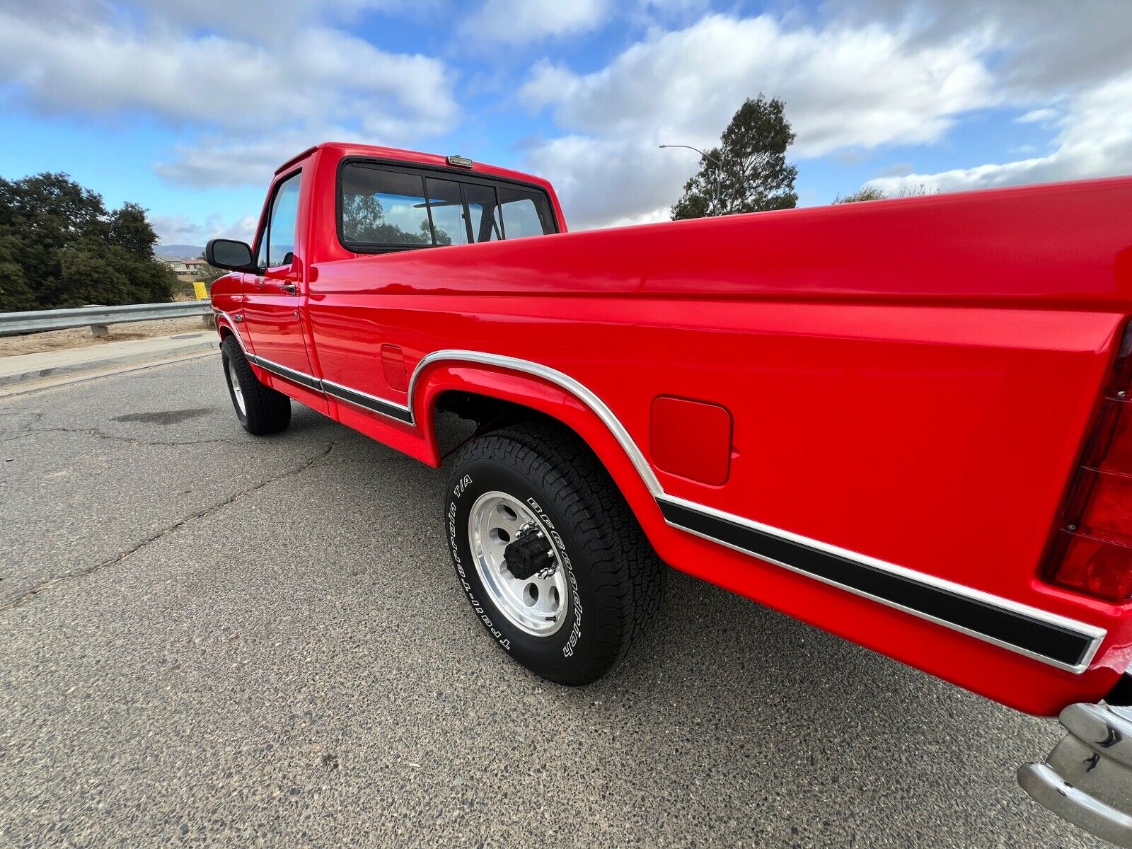 Ford-F-250-1986-4