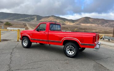 Ford-F-250-1986-8