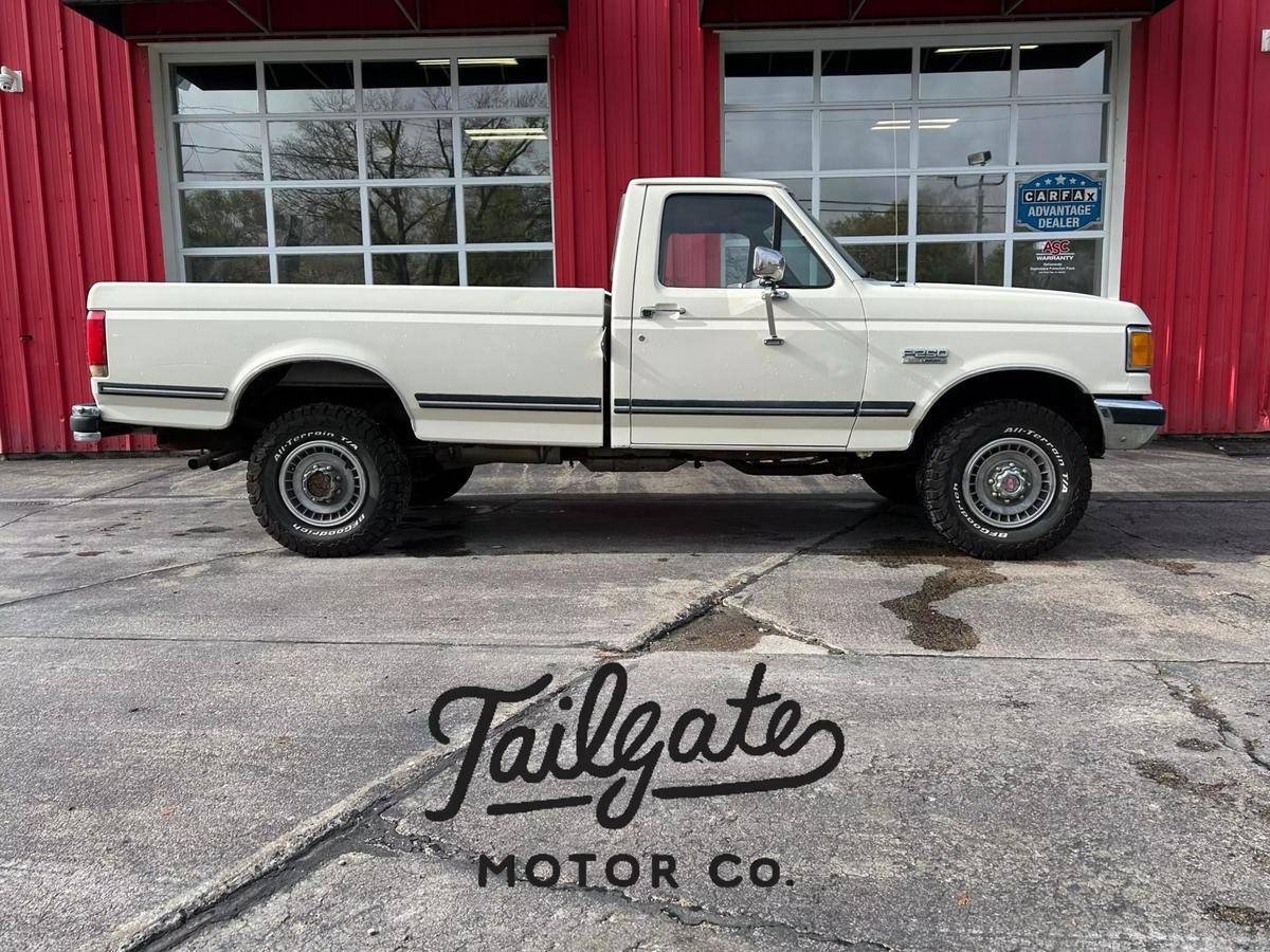 Ford-F-250-1990-13