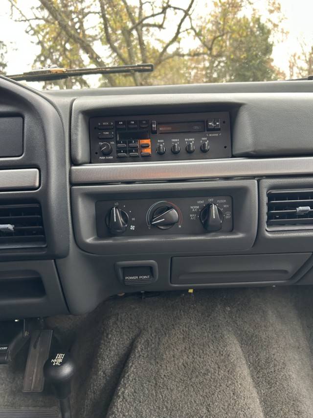 Ford-F-250-1992-14