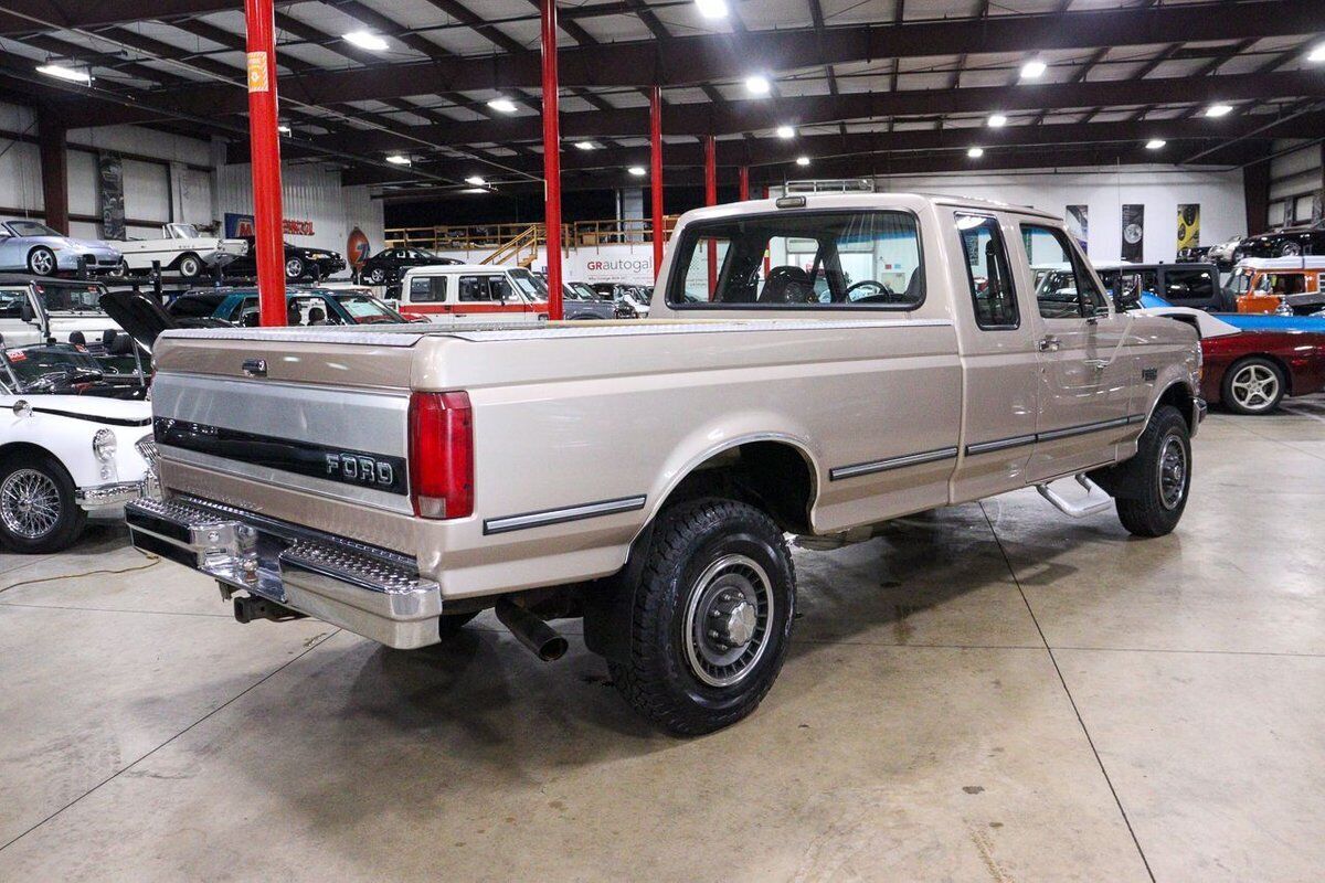 Ford-F-250-Pickup-1992-6