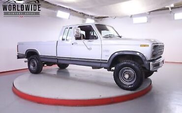 Ford-F-250-Super-Cab-XLT-Lariat-1985-1