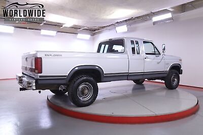 Ford-F-250-Super-Cab-XLT-Lariat-1985-5