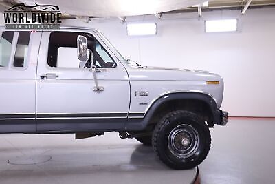 Ford-F-250-Super-Cab-XLT-Lariat-1985-7