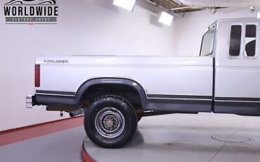 Ford-F-250-Super-Cab-XLT-Lariat-1985-8