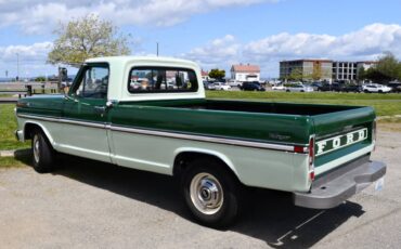 Ford-F-250-camper-special-1971-4