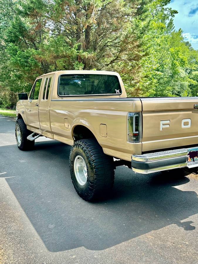 Ford-F-250-diesel-1988-3