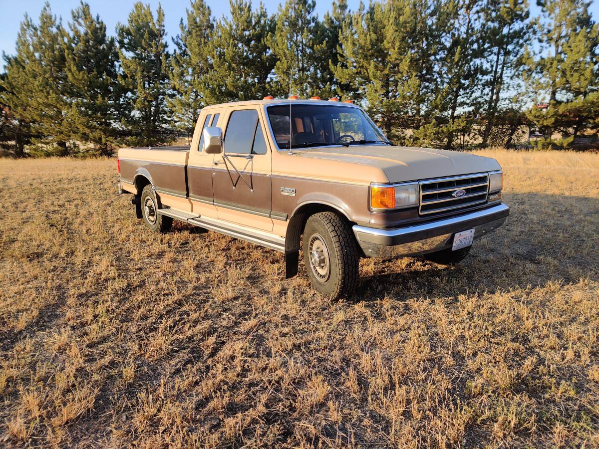 Ford-F-250-diesel-1989