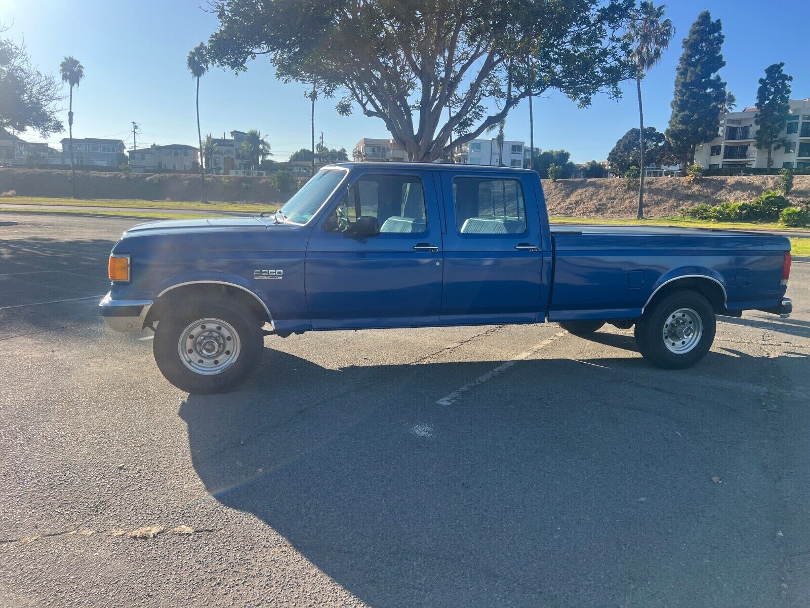 Ford-F-350-Pickup-1991-1