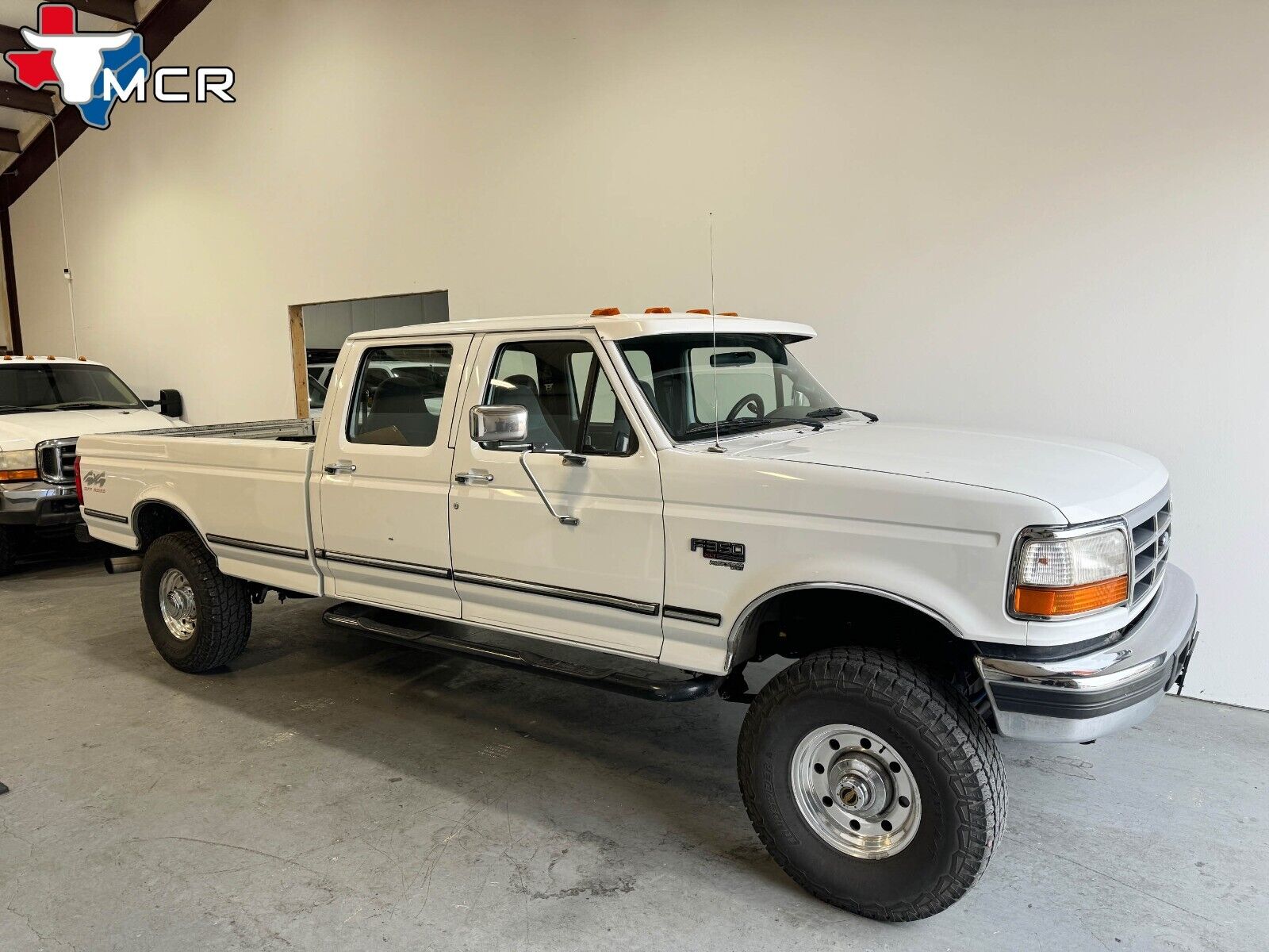 Ford-F-350-Pickup-1995-2