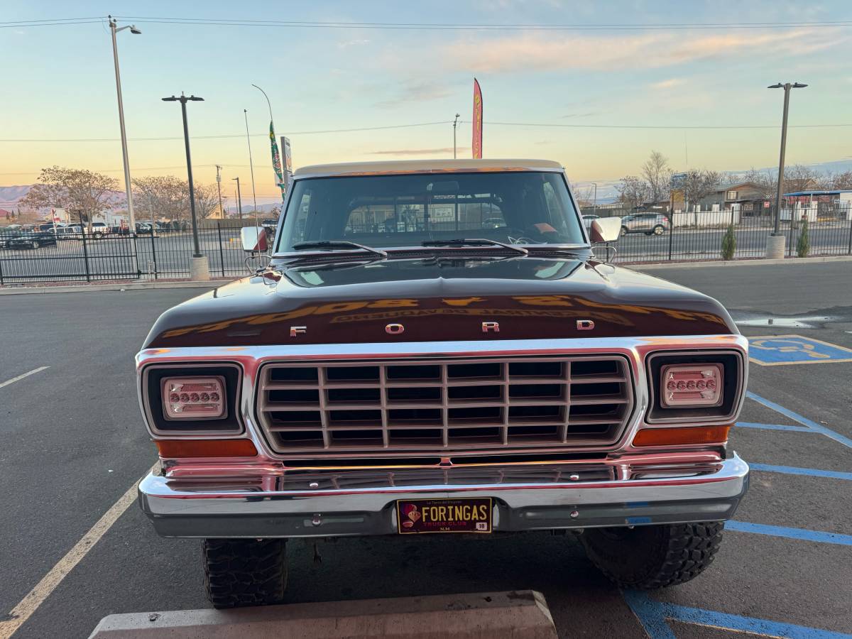 Ford-F-350-crew-cab-1978-1