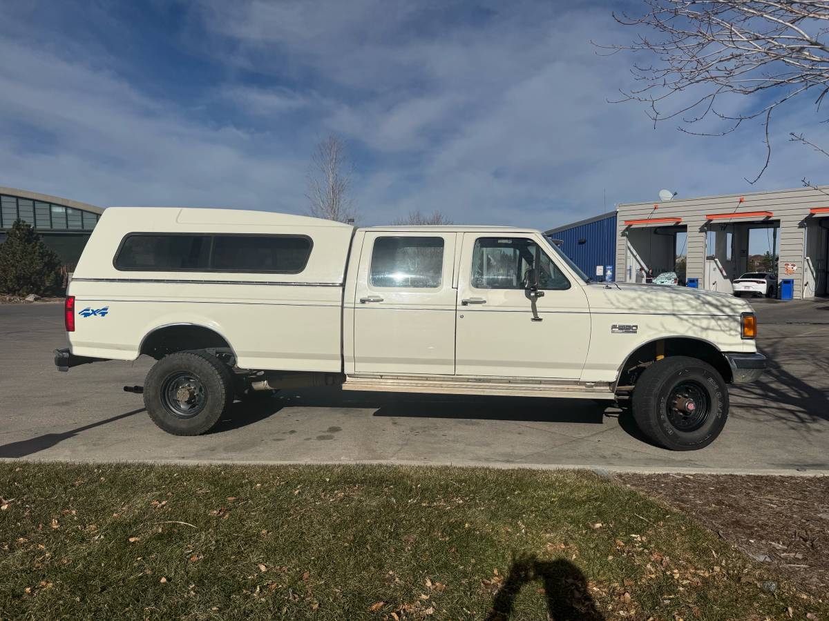 Ford-F-350-xlt-1990-1