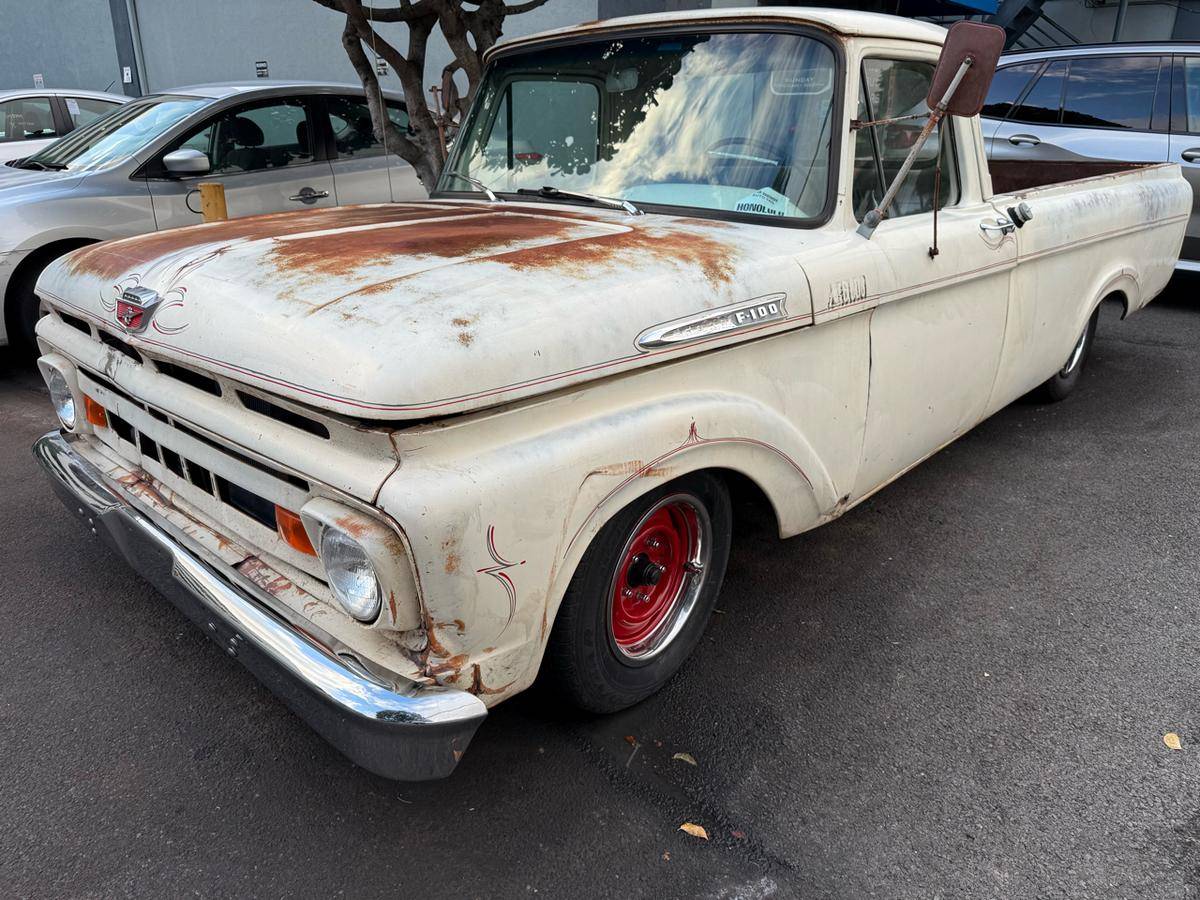 Ford-F100-1961-1