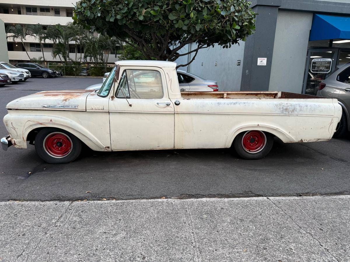 Ford-F100-1961-2