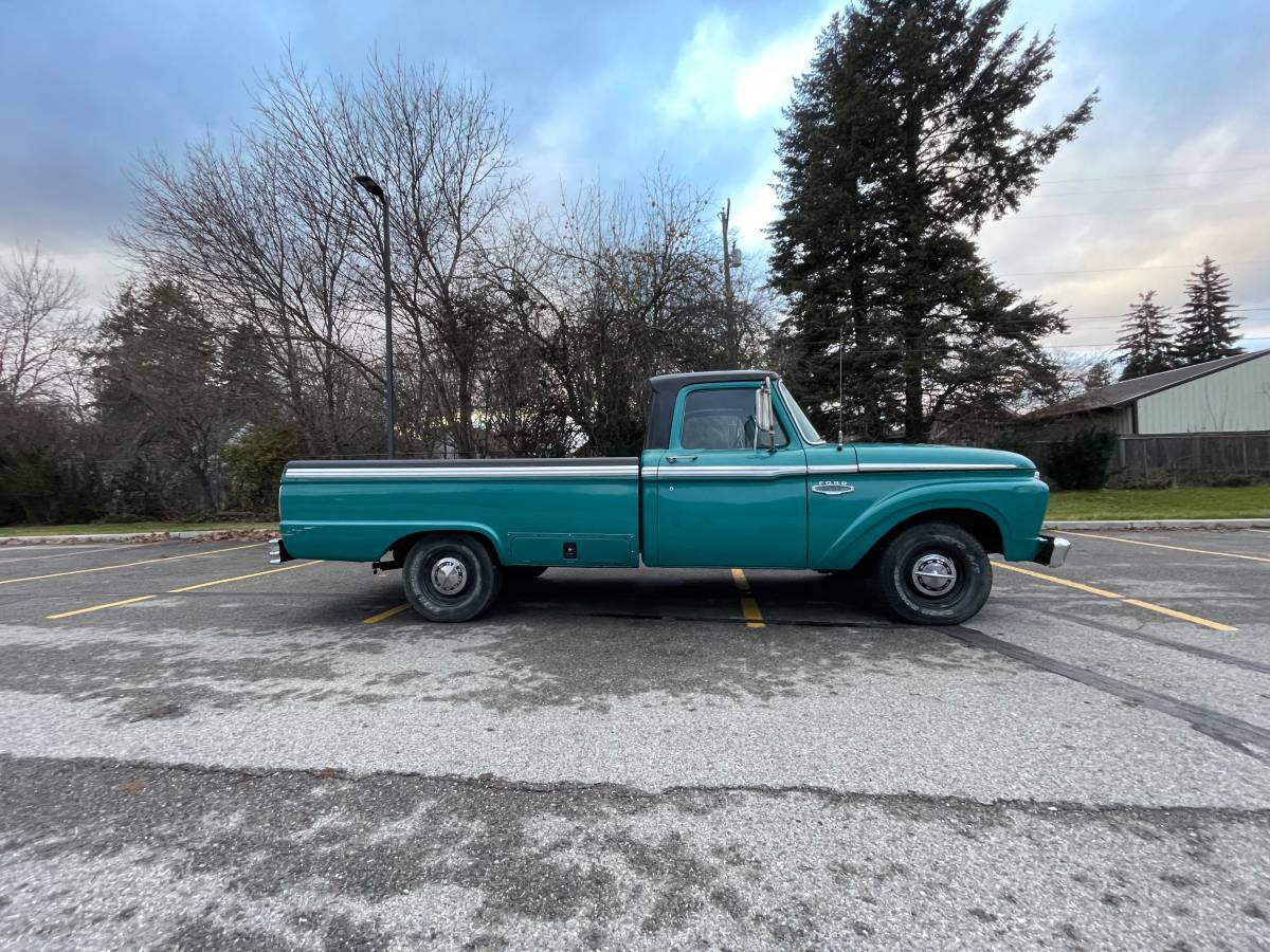 Ford-F100-1966-1