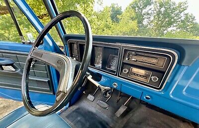 Ford-F100-1975-29