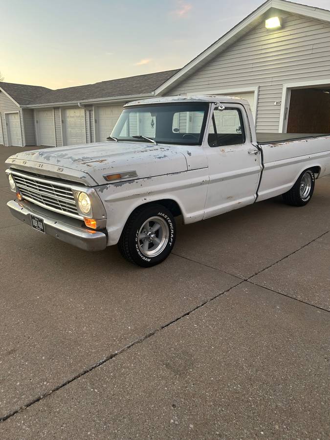 Ford-F100-custom-1970-11