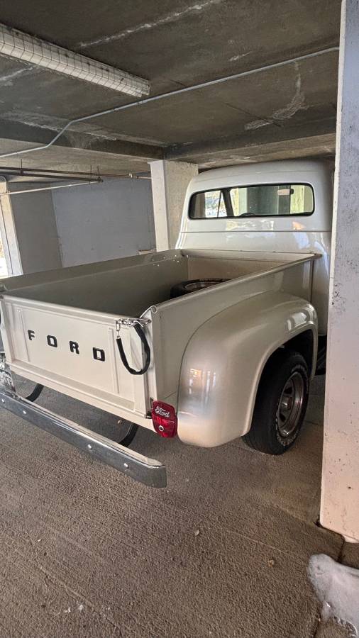 Ford-F100-pickup-1953-4