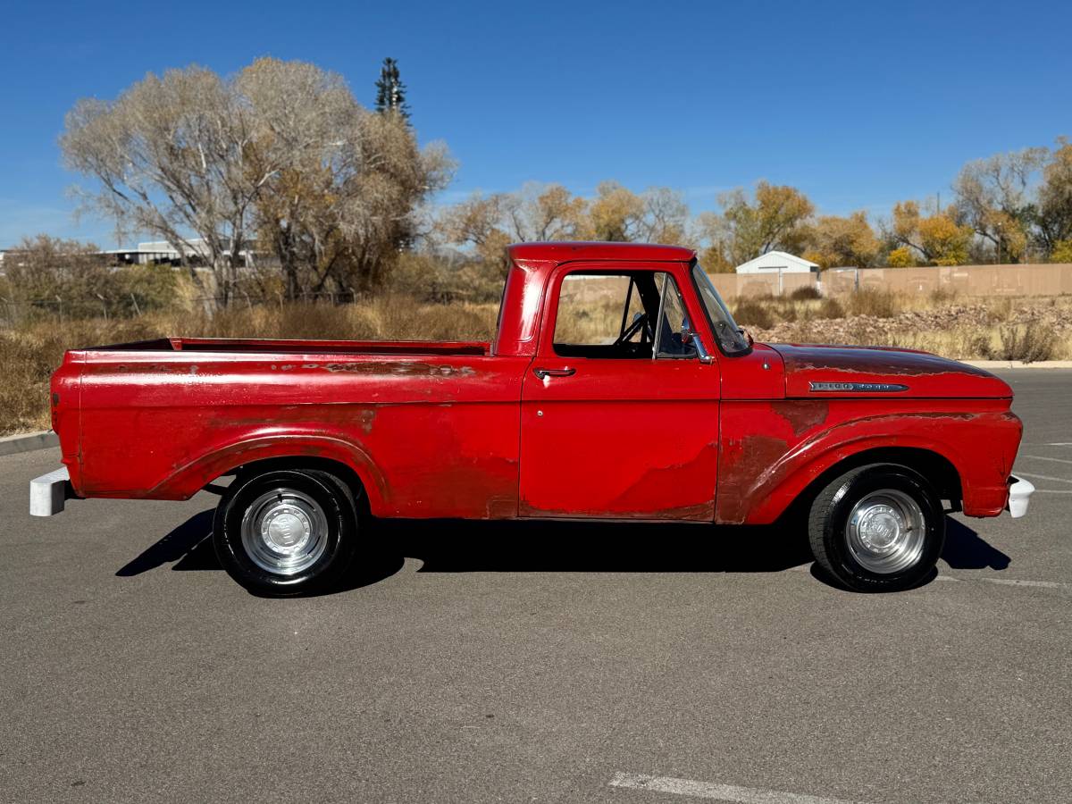 Ford-F100-unibody-1961-5