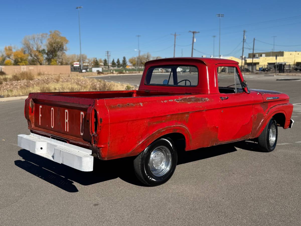 Ford-F100-unibody-1961-7