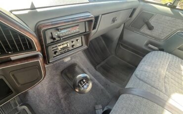 Ford-F150-1988-5