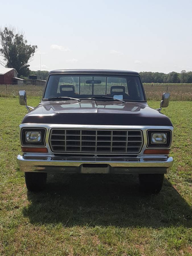 Ford-F250-camper-special-1979-3