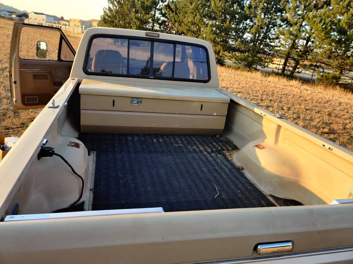 Ford-F250-diesel-1989-13