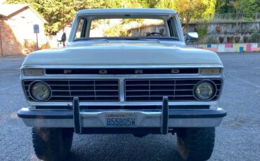 Ford-F250-highboy-1977-1