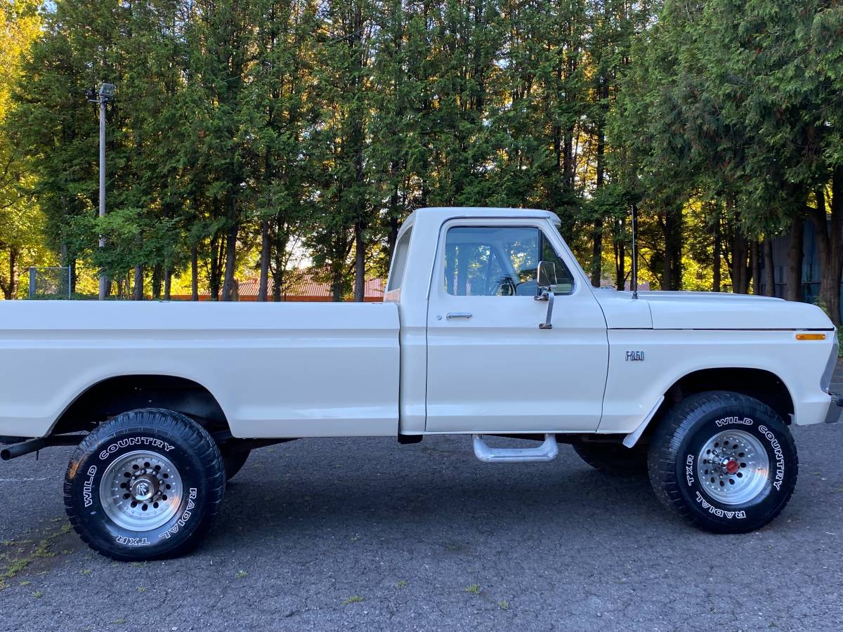 Ford-F250-highboy-1977-3