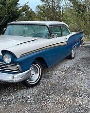 Ford-Fairlane-1957-4