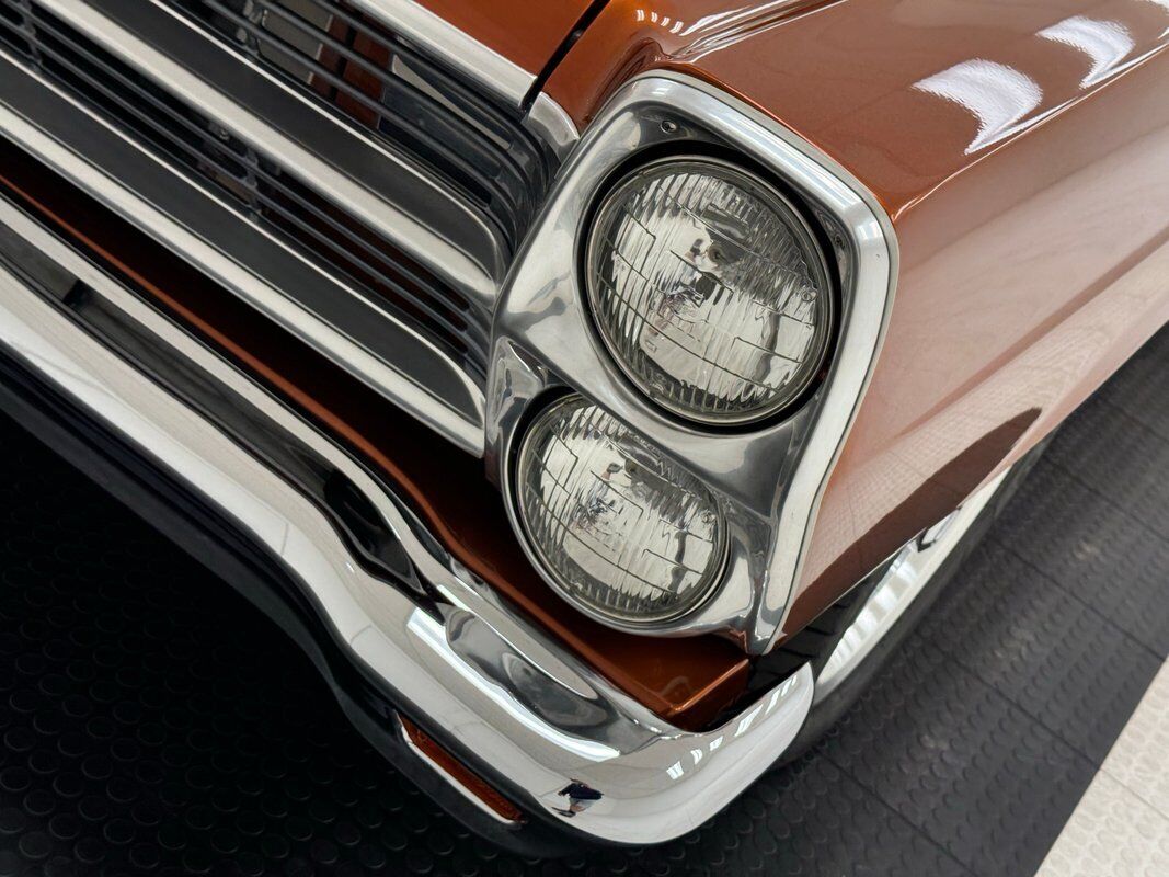 Ford-Fairlane-1966-9