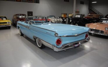 Ford-Fairlane-500-Galaxie-Skyliner-Cabriolet-1959-26