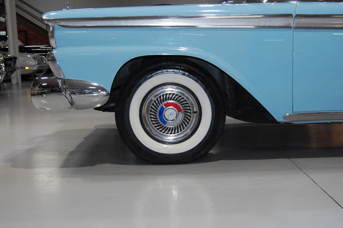 Ford-Fairlane-500-Galaxie-Skyliner-Cabriolet-1959-37