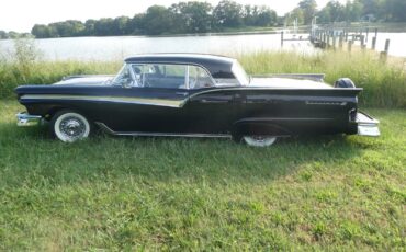 Ford-Fairlane-Cabriolet-1957-19