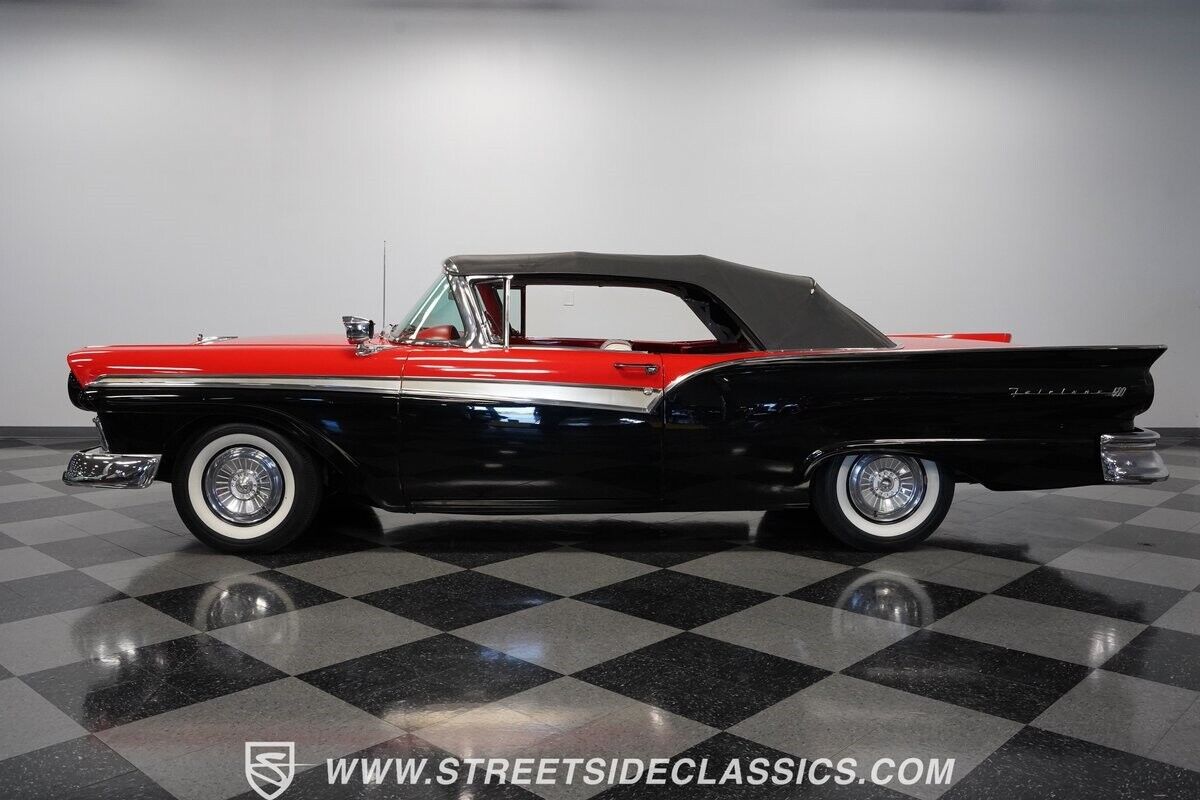 Ford-Fairlane-Cabriolet-1957-2