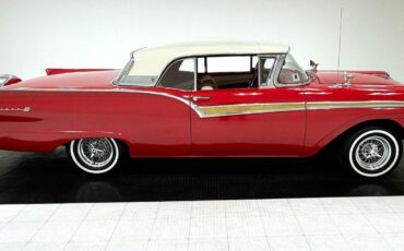 Ford-Fairlane-Cabriolet-1957-8