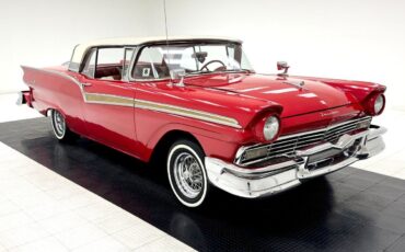 Ford-Fairlane-Cabriolet-1957-9